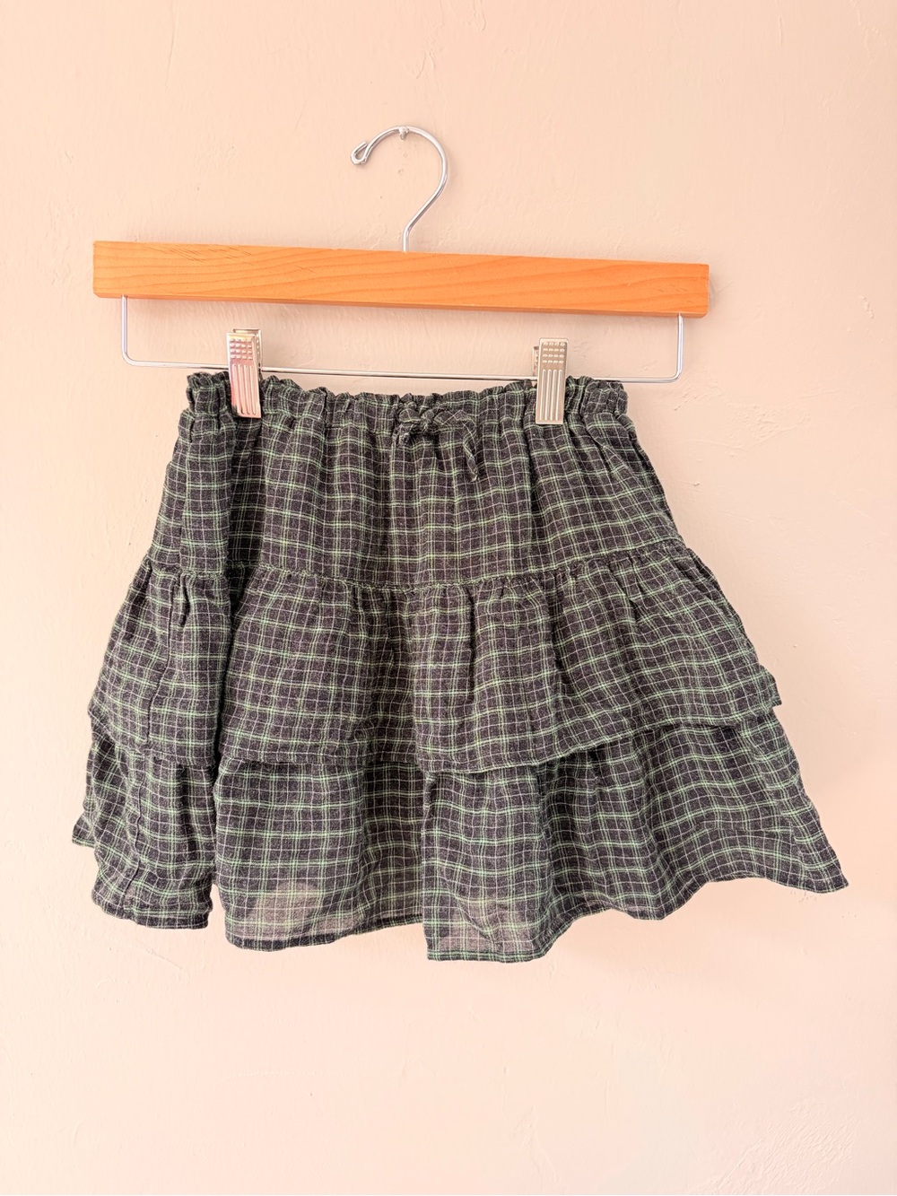 Zara Girl’s Green Plaid Tiered Mini Skirt with shorts